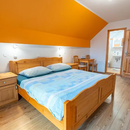 Rooms-apartments Pazlar * Bled
