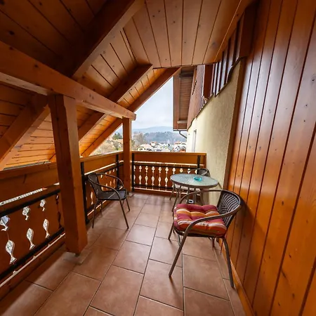 Rooms-apartments Pazlar Lejlighed *
