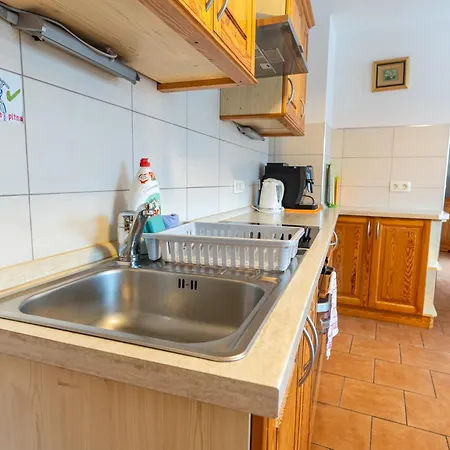 Rooms-apartments Pazlar Lejlighed *