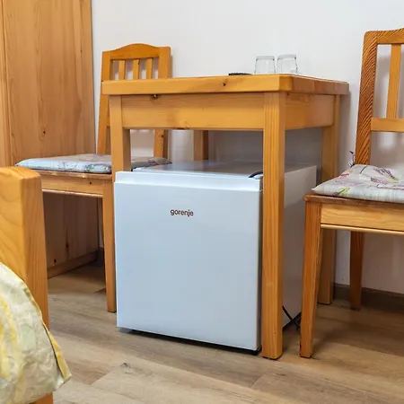 Rooms-apartments Pazlar *
