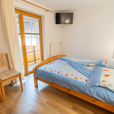 Rooms-apartments Pazlar Lejlighed