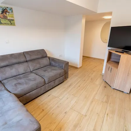 Rooms-apartments Pazlar Lejlighed