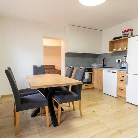 Rooms-apartments Pazlar Lejlighed Bled